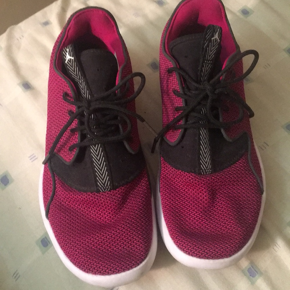 Jordan eclipse - Picture 2 of 3